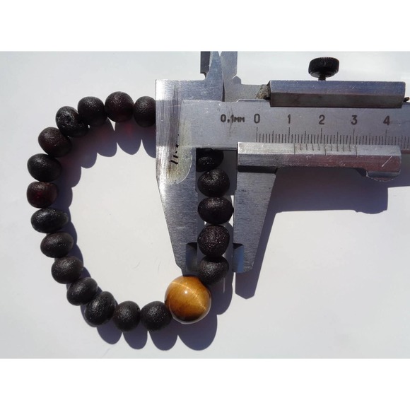 Amber Bracelet w Tigers Eye Bead, Unisex Bracelet, Baltic Amber Bracelet - Picture 8 of 9